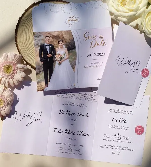 In thiệp cưới Thiep Cuoi In Hinh Co Dau Chu Re 2