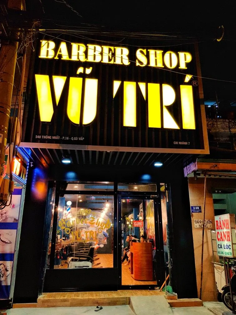 Biển Barber Shop Phong Cách 2b391ac49922ab3e11ff57e9e8e4d881