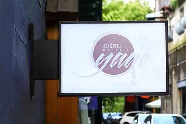 Biển Vẫy Alu Cao Cấp Bang gia lam bien vay alu tai Quang Cao 24H