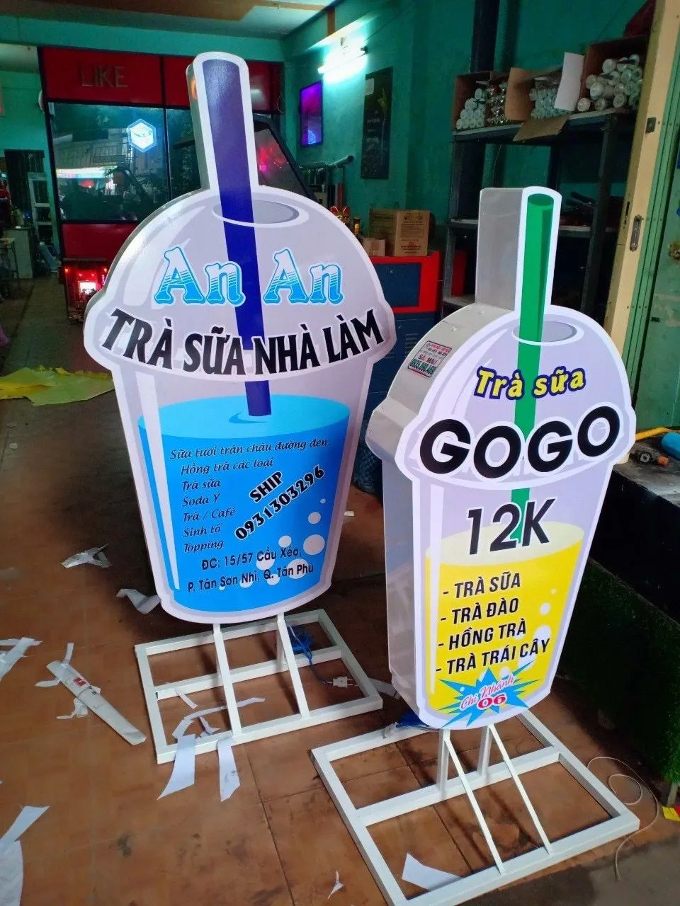 Bảng Hiệu Trà Sữa Phong Cách Trẻ Bang hieu tra sua 1