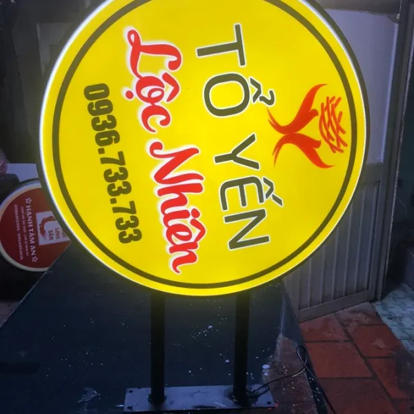 Biển Quảng Cáo Ngoài Trời Chất Lượng