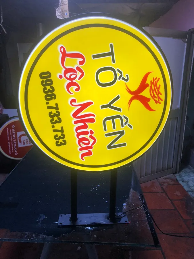 Biển Quảng Cáo Ngoài Trời Chất Lượng Bien quang cao