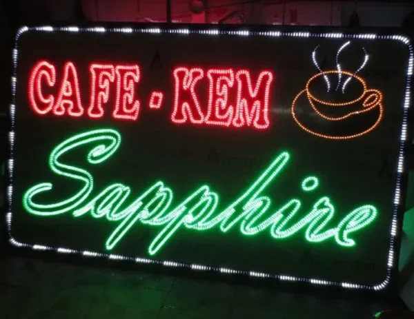 Biển Vẫy LED Sáng Mạnh Cac loai bien vay led pho bien tai Quang Cao 24H