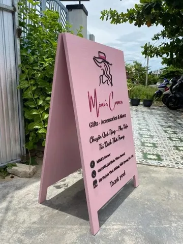 Biển Vẫy Tiệm Tóc Nổi Bật Cac mau bien vay toc dep duoc ua chuong nam 2025 1