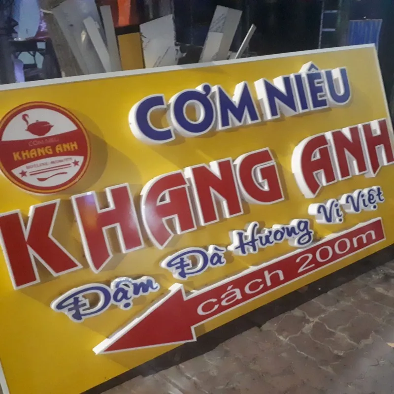 Chữ Nổi Mica Đèn LED Sáng Nét Chu noi mica den led