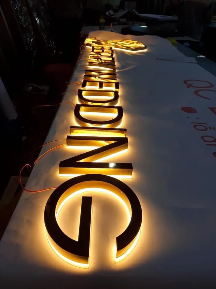 Chữ Nổi LED Hắt Sáng Chân Đẹp Mắt Dich vu lam Chu Noi Led Hat Sang Chan lay lien