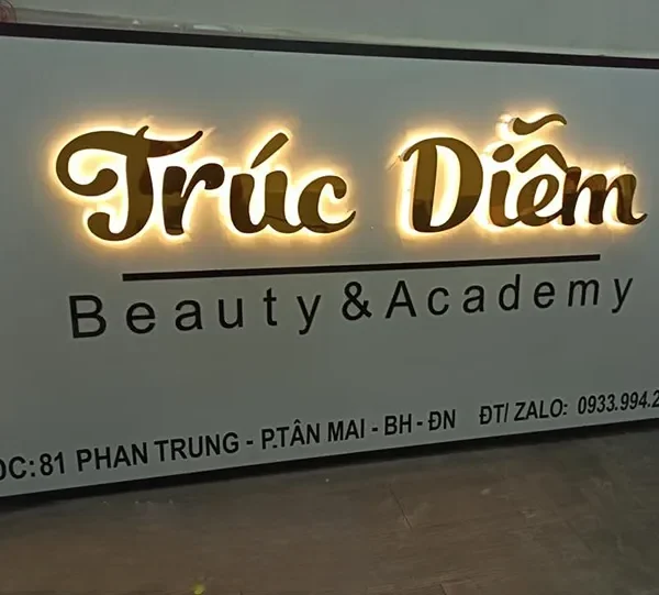 Chữ Nổi LED Hắt Sáng Chân Đẹp Mắt Mau Chu Noi Led Hat Sang Chan dep nhat 2025 tai Quang Cao 24h