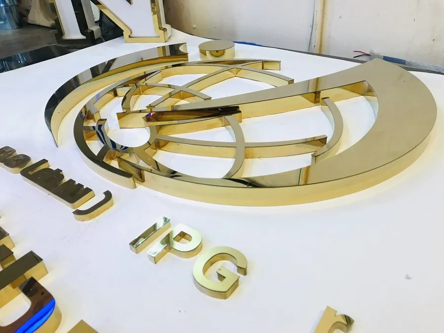 Chữ Nổi Quảng Cáo Chuyên Nghiệp Mau chu noi dep tai Quang Cao 24h 3