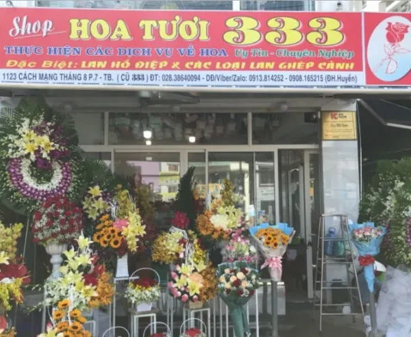 Biển Quảng Cáo Shop Hoa Thanh Lịch Mot bang quang cao shop hoa chuyen nghiep con giup dinh vi thuong hieu cua ban trong tam tri khach hang
