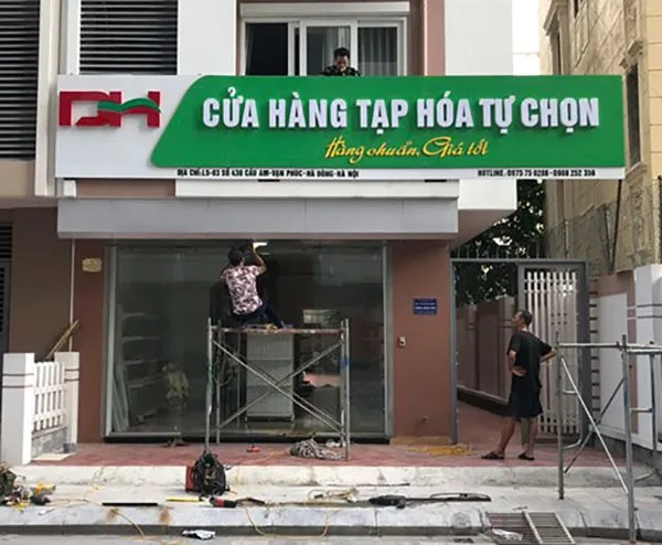 Biển Quảng Cáo Tạp Hóa Đơn Giản – Dễ Nhận Diện Mot bang quang cao tap hoa dep mat an tuong se giup cua hang cua ban de dang