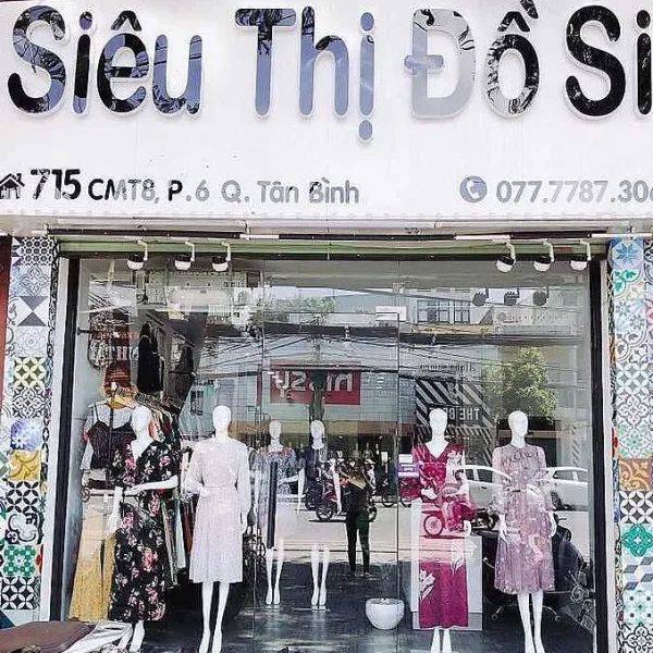 Biển Quảng Cáo Thời Trang Ấn Tượng Mot mau bien quang cao shop thoi trang dep voi thiet ke bat mat se thu hut su chu y cua nguoi di duong