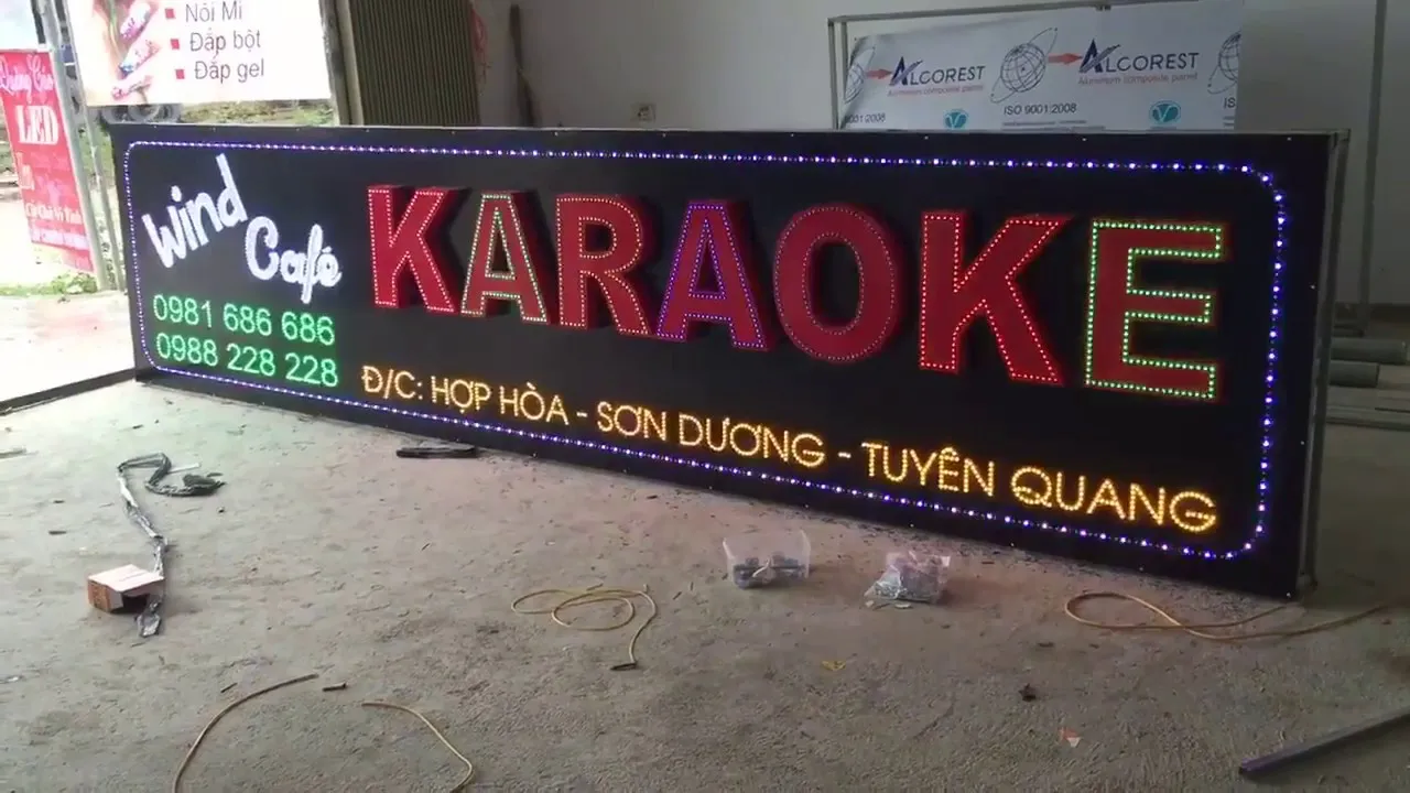 Biển LED Karaoke Bắt Mắt Nhung loi ich khi su dung dich vu lam bien led karaoke tai Quang Cao 24H