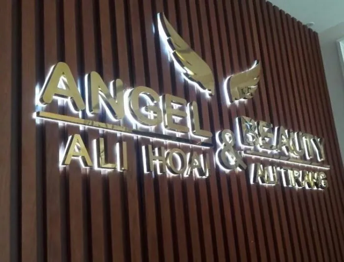 Chữ Inox Hắt Sáng Chân Đẹp Mắt Quang Cao 24h cam ket mang den nhung san pham chu inox hat sang chan chat luong cao