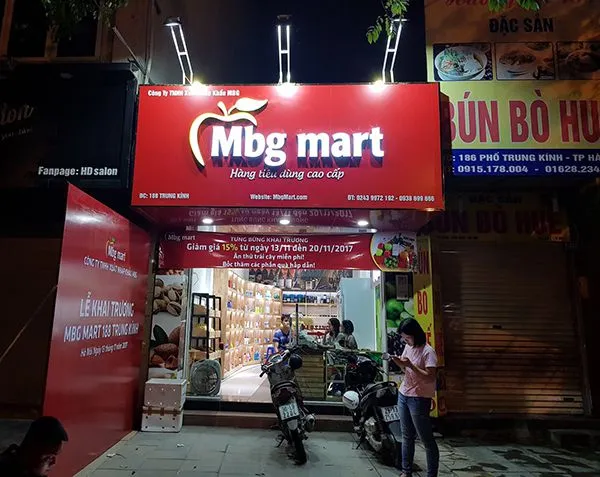 Biển Quảng Cáo Tạp Hóa Đơn Giản – Dễ Nhận Diện Quang Cao 24h tu hao so huu bo suu tap da dang cac mau bien quang cao tap hoa dep