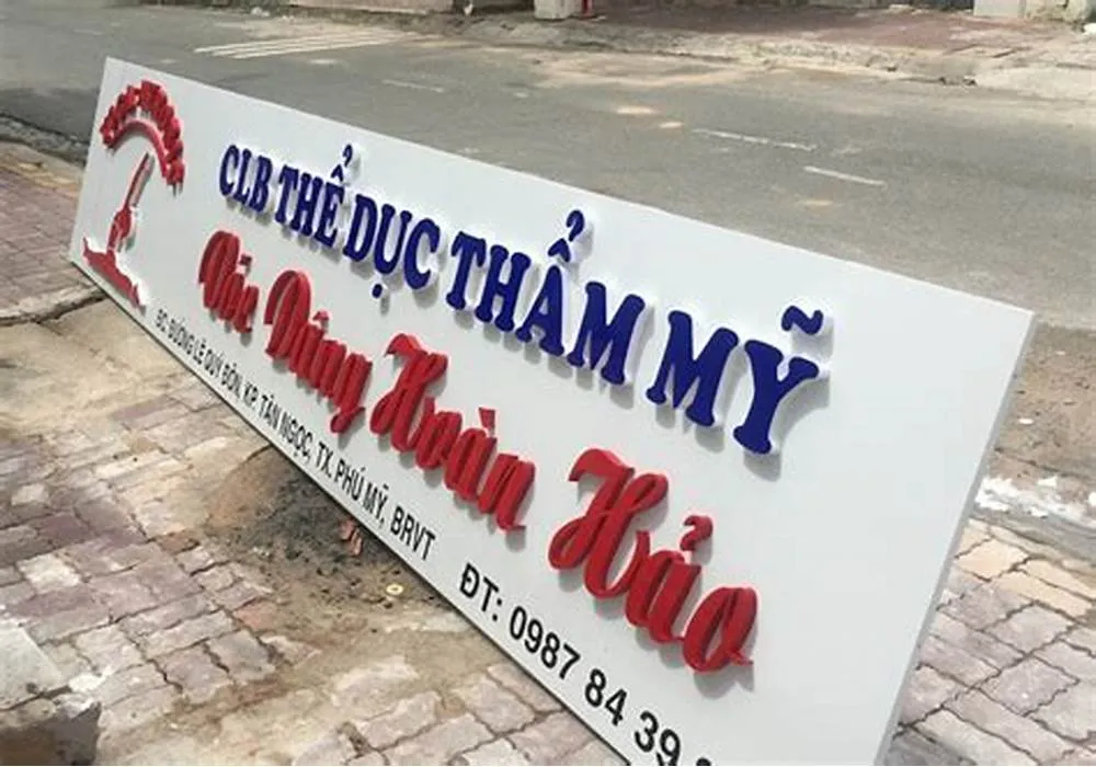 Bảng Hiệu Alu Sang Trọng – Bền Đẹp Quang cao 24h cam ket mang den nhung mau bang hieu alu dep nhat
