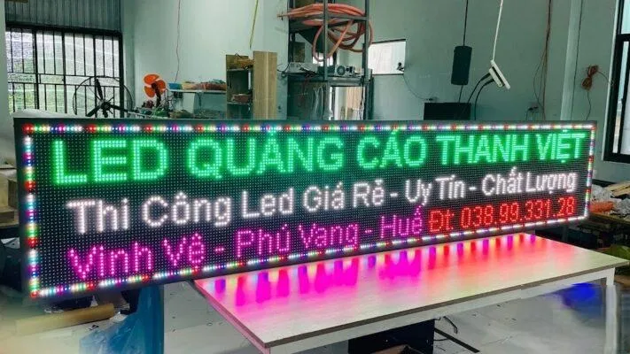 Biển LED Chữ Chạy Quảng Cáo Quy trinh lam bien led chu chay chuyen nghiep tai Quang Cao 24H