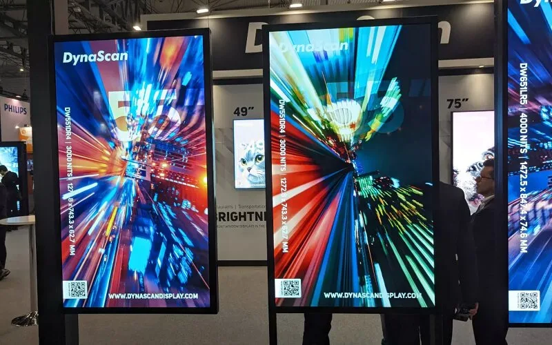 Biển LED Siêu Mỏng Hiện Đại Tai sao nen chon dich vu lam bien led sieu mong tai Quang Cao 24H