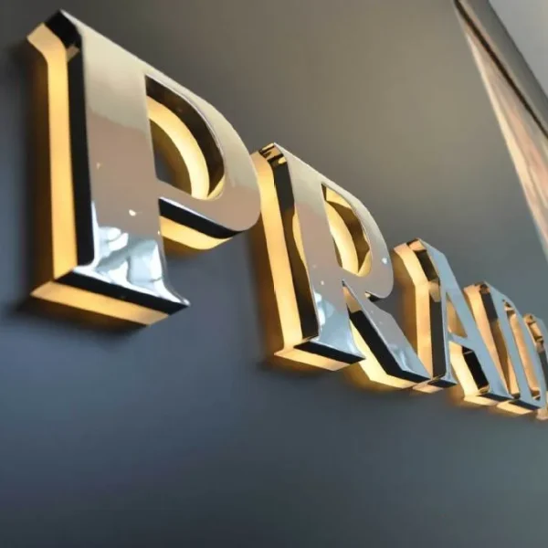 chu inox LED hat chan