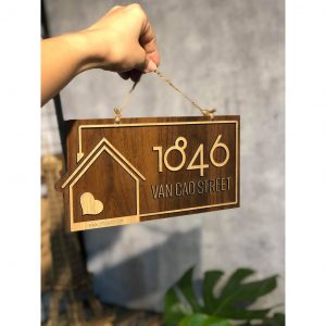 Biển số nhà gỗ 2 màu tương phản 15x25cm