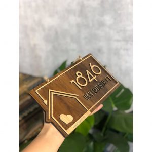 Alternative view of Biển số nhà gỗ 2 màu tương phản 15x25cm