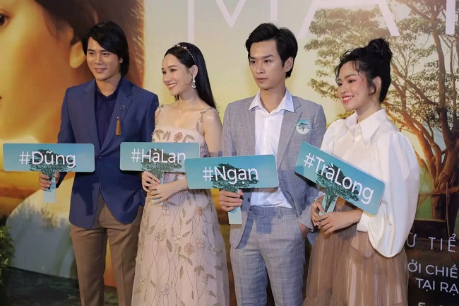 Mẫu bảng hashtag cầm tay chụp hình đẹp - Ảnh 12