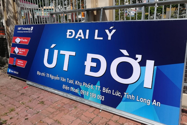 Bảng hiệu quảng cáo quận 4 - Ảnh 3