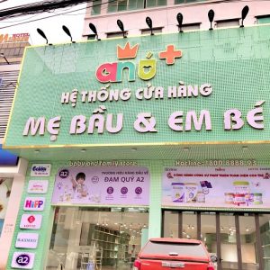 Mẫu bảng hiệu shop mẹ và bé
