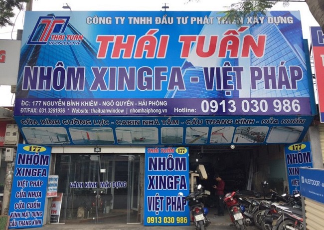 Mẫu bảng hiệu nhôm kính Xingfa đẹp - Ảnh 2