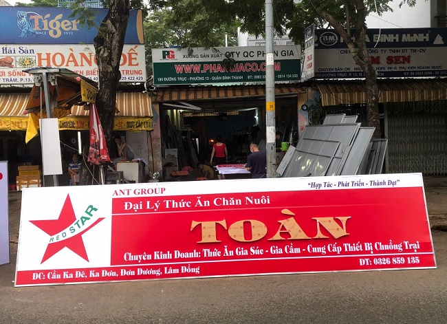 Biển quảng cáo thức ăn gia súc - Ảnh 7