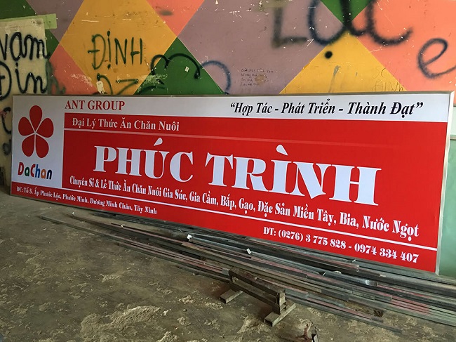 Biển quảng cáo thức ăn gia súc - Ảnh 6