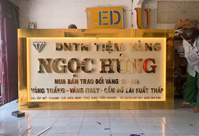Mẫu bảng hiệu tiệm vàng bạc chuẩn - Ảnh 13