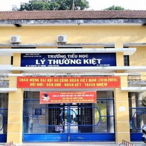 Thi công bảng hiệu trường học ấn tượng