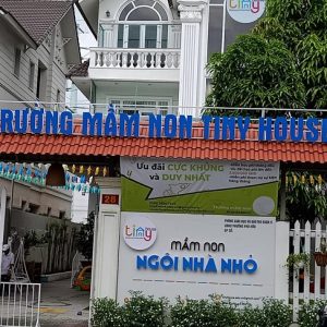 Mẫu bảng hiệu mầm non dễ thương