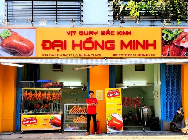 Biển quảng cáo tiệm vịt quay - Ảnh 2