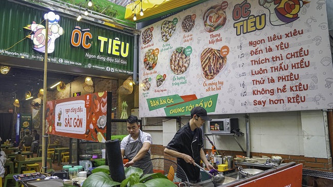 Mẫu bảng hiệu quán ốc cuốn hút - Ảnh 9