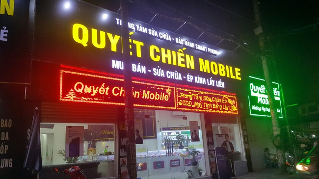 Biển quảng cáo điện tử siêu sáng - Ảnh 2