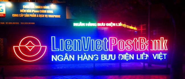 Biển quảng cáo điện tử siêu sáng - Ảnh 3