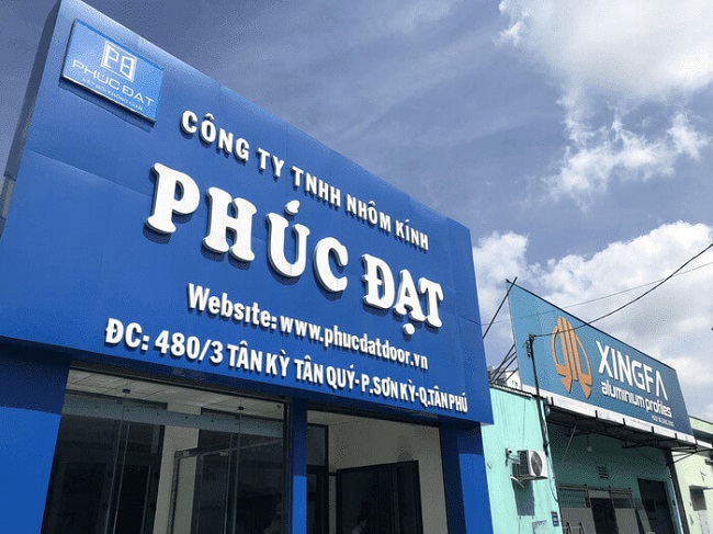 Mẫu bảng hiệu nhôm kính Xingfa đẹp - Ảnh 6