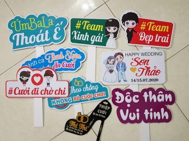 Mẫu bảng hashtag cầm tay chụp hình đẹp - Ảnh 2