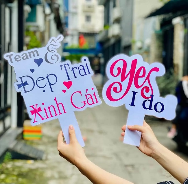 Mẫu bảng hashtag cầm tay chụp hình đẹp - Ảnh 5