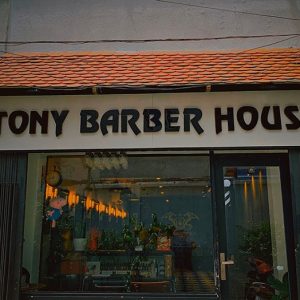 Alternative view of Mẫu bảng hiệu barber shop thiết kế độc đáo