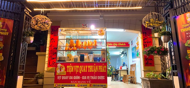 Biển quảng cáo tiệm vịt quay - Ảnh 5