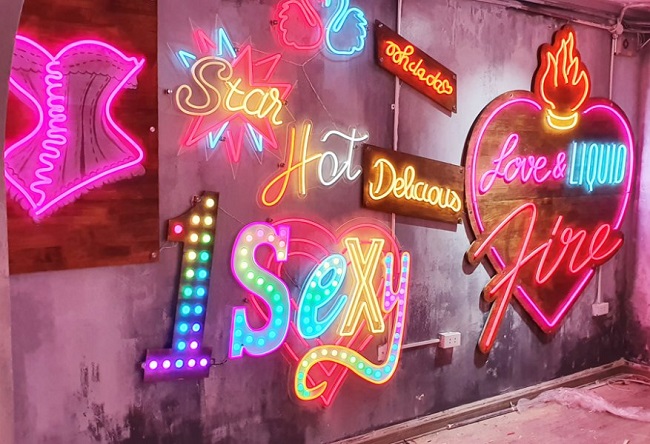 Mẫu bảng hiệu led neon sign siêu bền - Ảnh 3