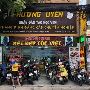 Alternative view of Làm bảng hiệu quảng cáo quận 10 bền đẹp